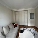 Appartement Avec Balcon 9E